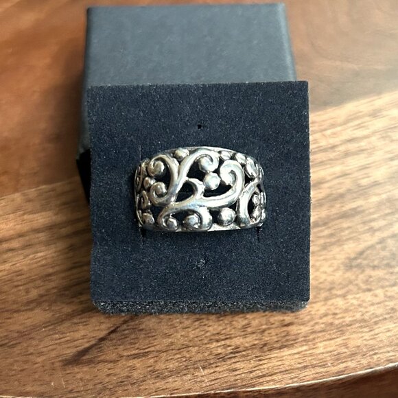 STERLING SILVER 925 Vintage Swirl Ring Size 8.5 - Picture 3 of 6